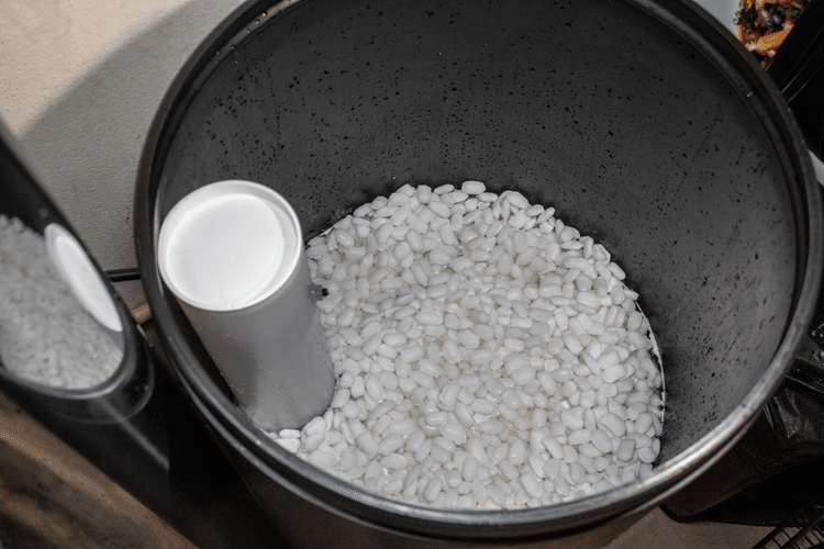 Water Softener Brine Tank With Salt