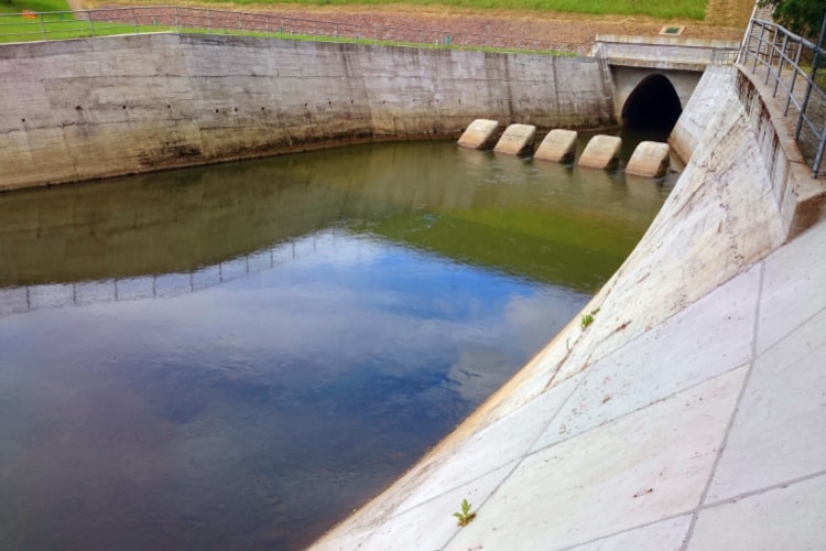 A water reservoir